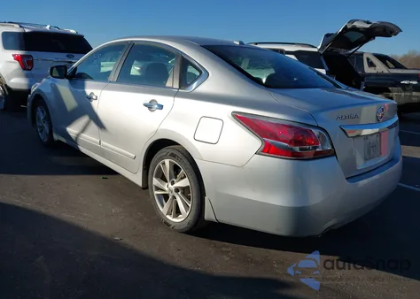 2015 Nissan Altima 2.5 Sv из США, поврежденный, VIN 1N4AL3AP4FC298865